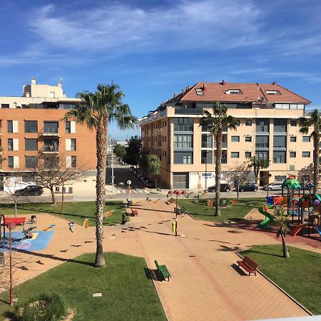 Modern & Sunny Apartment Near Valencia Paiporta Buitenkant foto