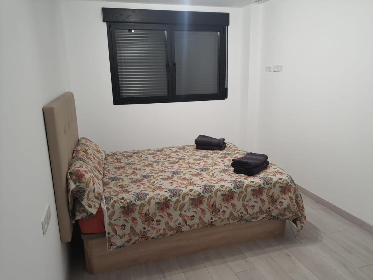 Modern & Sunny Apartment Near Valencia Paiporta Buitenkant foto